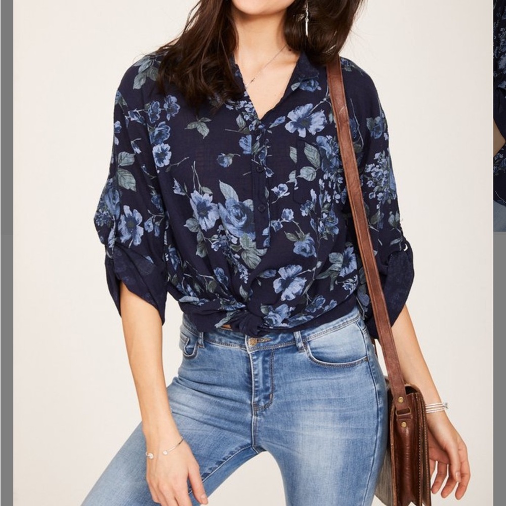 Ornella Paris Navy Floral Blouse